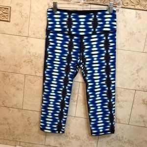 Victoria Secret Sport Knock Out Crop Legging VSX